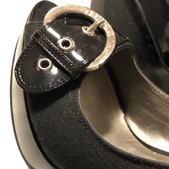 GUESS Buckle Heels - Picture 5 of 8